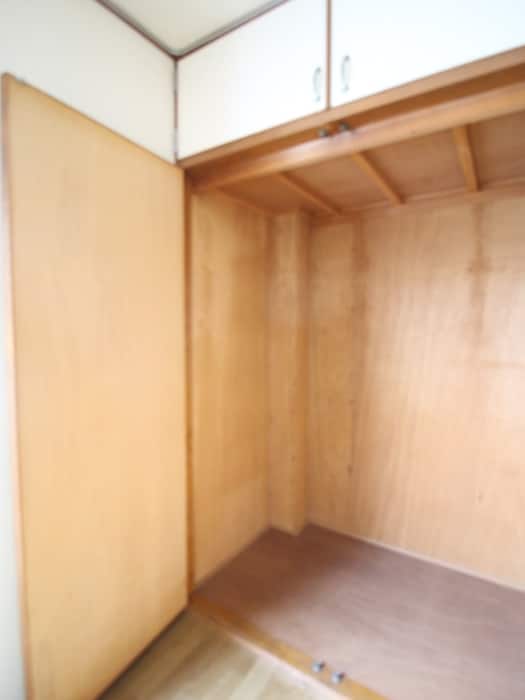 物件内観写真12　(収納)