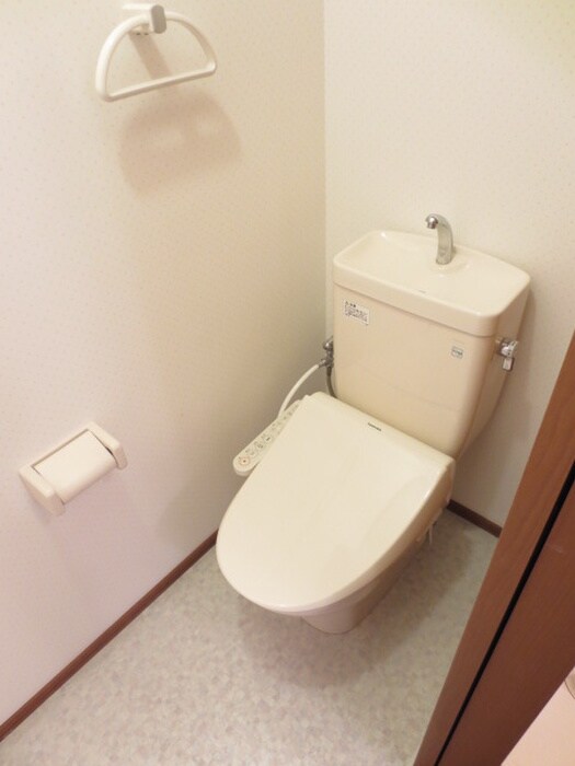 物件内観写真7　(トイレ)