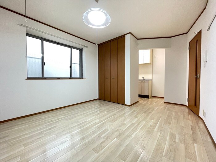 物件内観写真10　(居室)