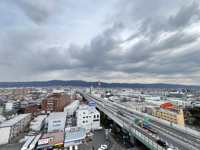 物件内観写真21　(室内からの展望)