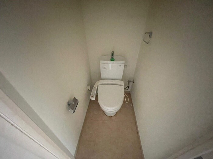 物件内観写真13　(トイレ)