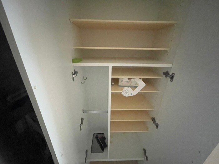 物件内観写真18　(靴箱)