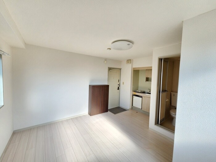 物件内観写真11　(居室)