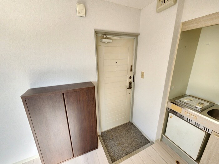 物件内観写真20　(玄関)