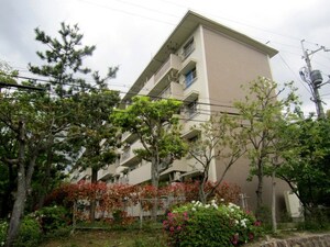 箕面粟生第二住宅25号棟（401）外観写真