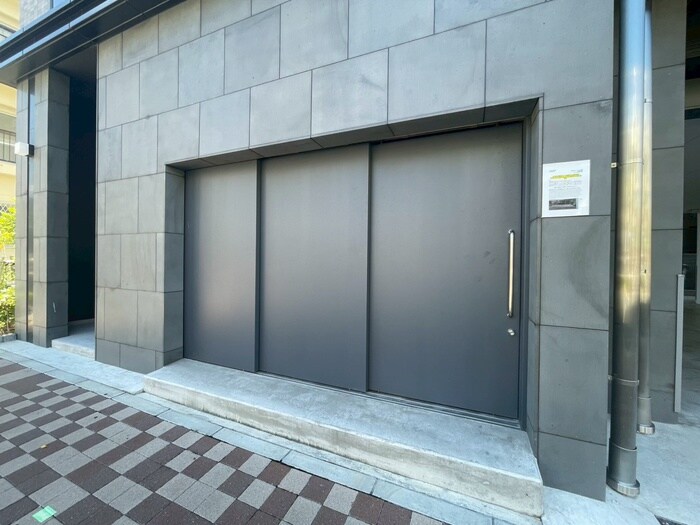 物件外観写真6　(建物設備)