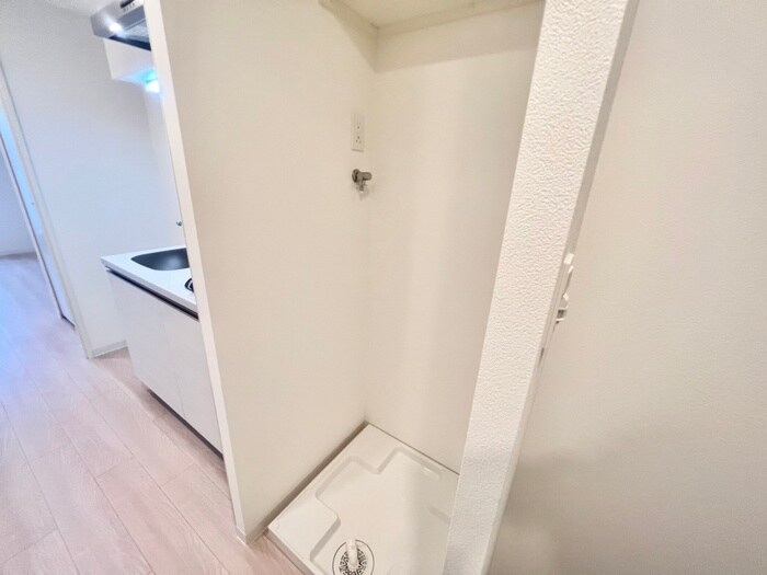 物件内観写真16　(洗濯機置場)