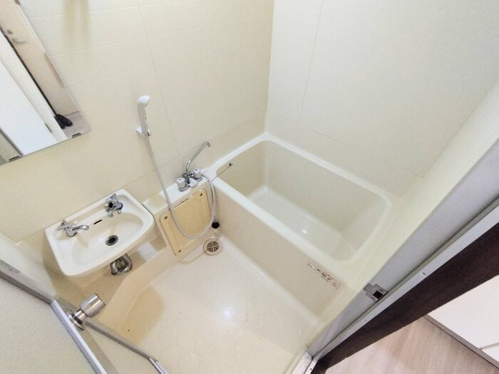 物件内観写真10　(バス／シャワールーム等)