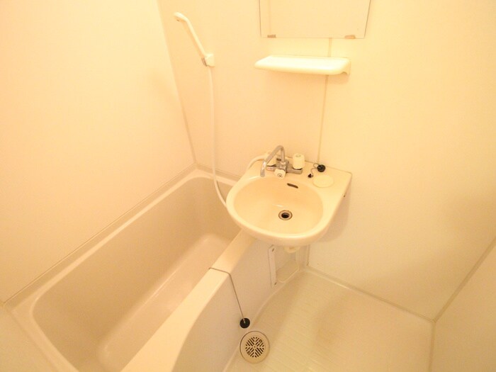 物件内観写真10　(バス／シャワールーム等)