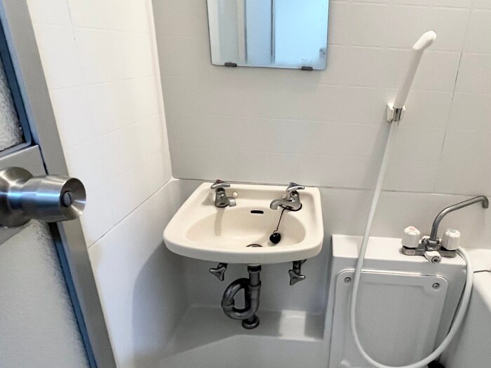 物件内観写真11　(洗面)