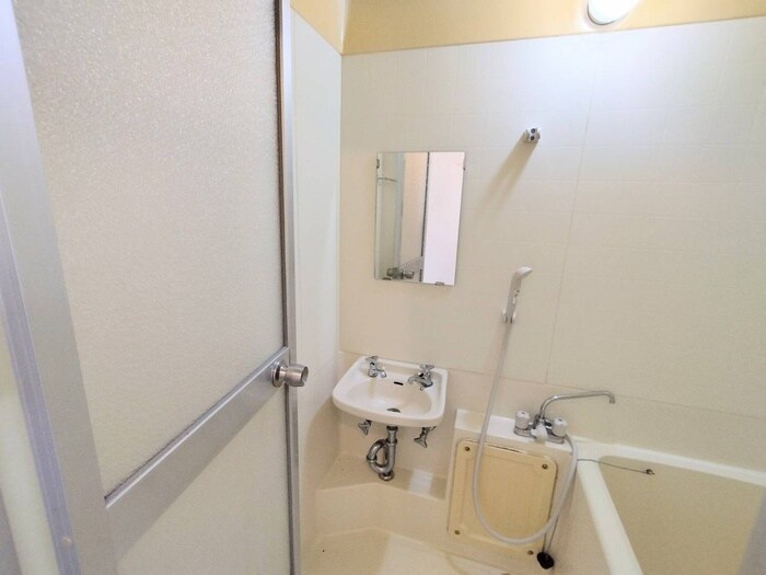 物件内観写真12　(洗面)