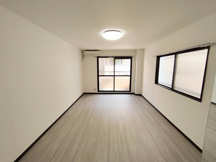 物件内観写真22　(居室)