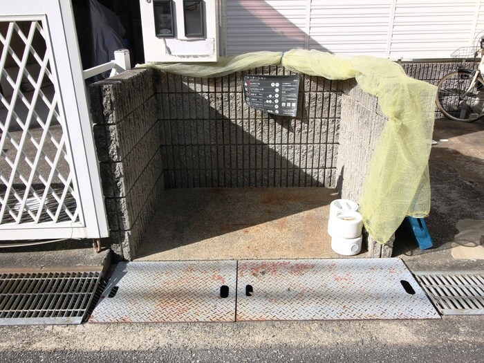 物件外観写真6　(建物設備)