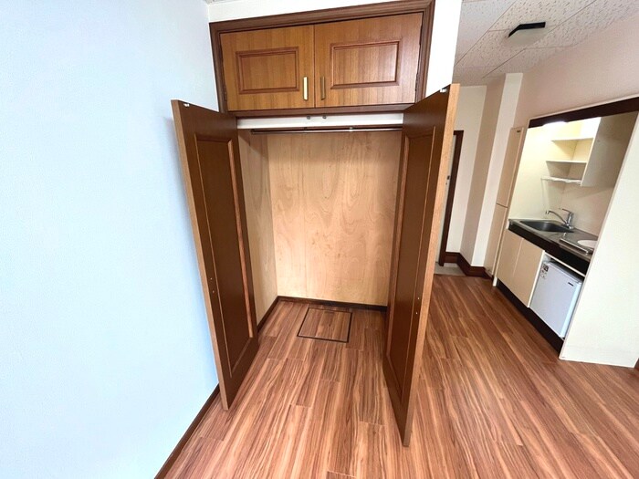 物件内観写真13　(収納)