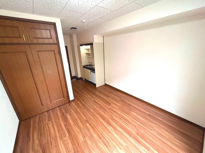 物件内観写真21　(居室)