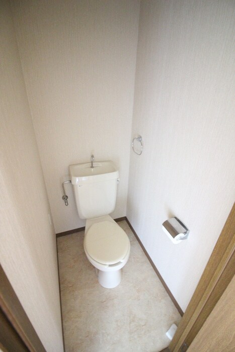 物件内観写真17　(トイレ)