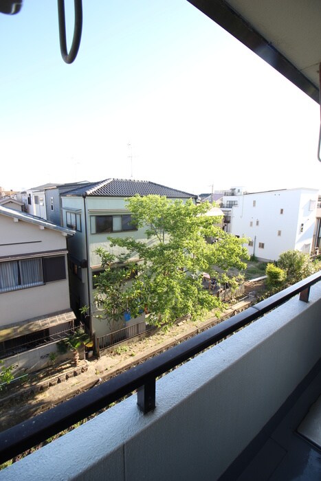 物件内観写真21　(室内からの展望)