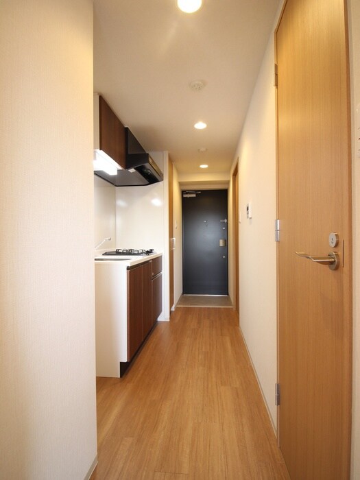 物件内観写真14　(廊下)