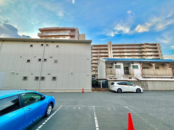 物件内観写真17　(室内からの展望)