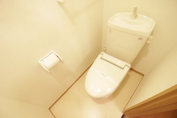 物件内観写真11　(トイレ)