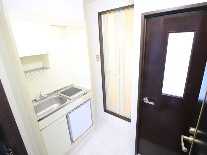 物件内観写真18　(廊下)