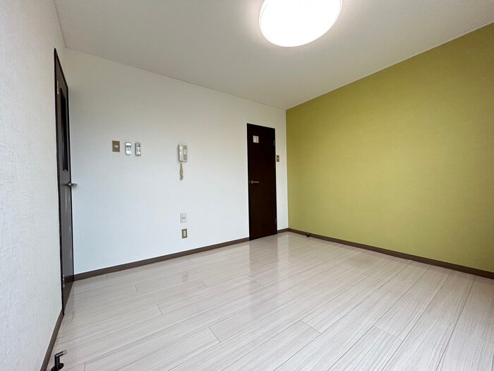 物件内観写真18　(居室)