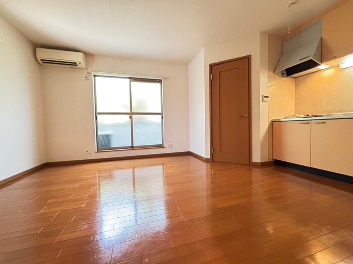 物件内観写真10　(居室)