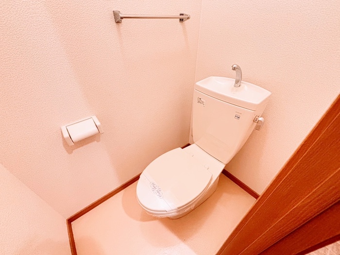 物件内観写真14　(トイレ)