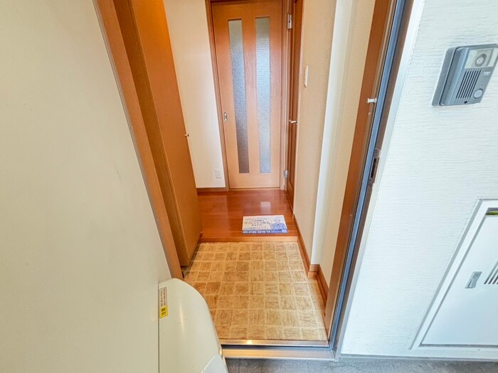 物件内観写真21　(玄関)