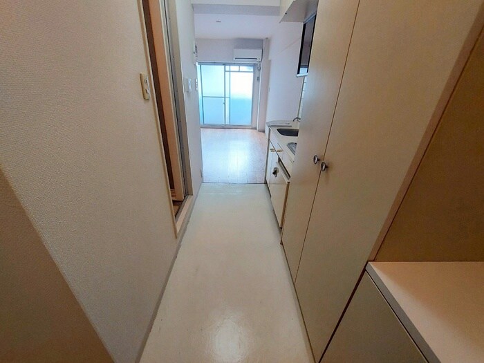 物件内観写真21　(廊下)