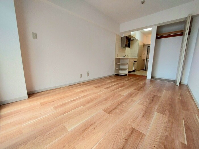 物件内観写真22　(居室)