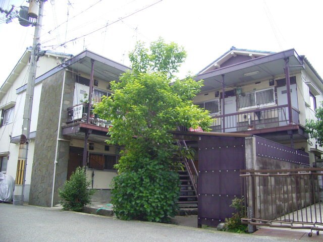 富松荘の物件外観写真