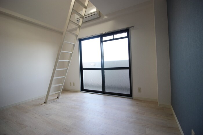 物件内観写真7　(居室)