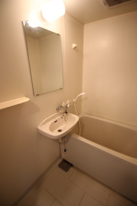 物件内観写真10　(バス／シャワールーム等)