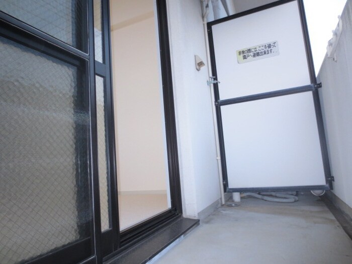 物件内観写真12　(ベランダ・バルコニー)