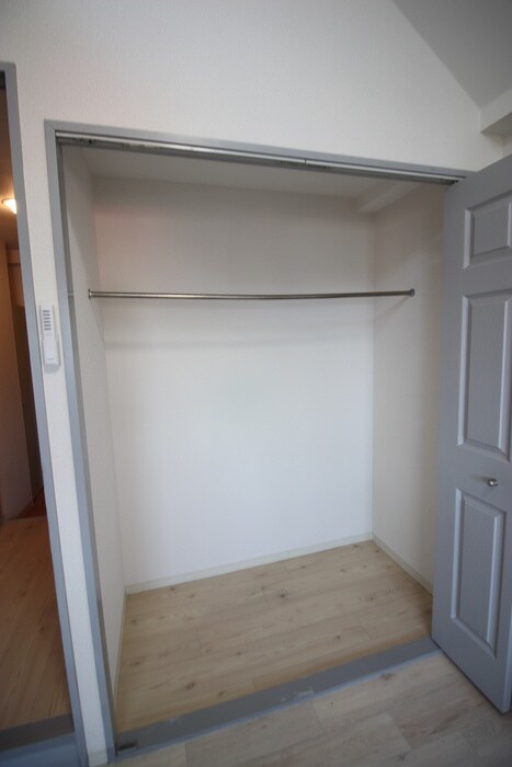 物件内観写真12　(収納)