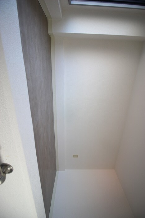 物件内観写真17　(収納)