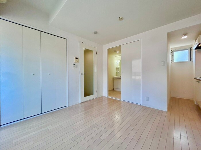 物件内観写真10　(居室)