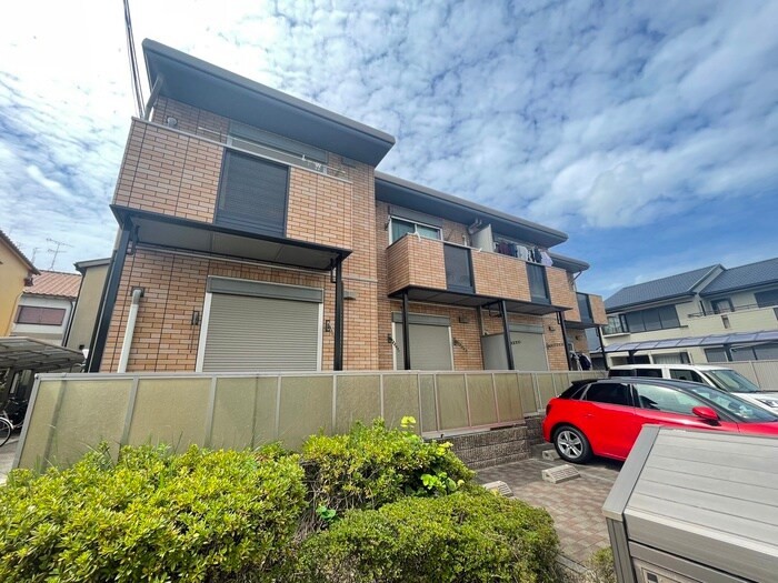 物件外観写真2　(外観写真)