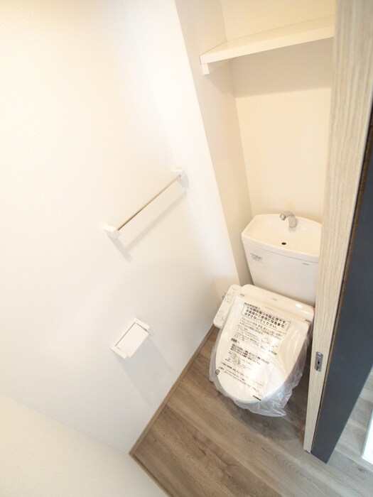 物件内観写真13　(トイレ)