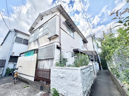 寝屋川市木田町テラスハウス外観写真