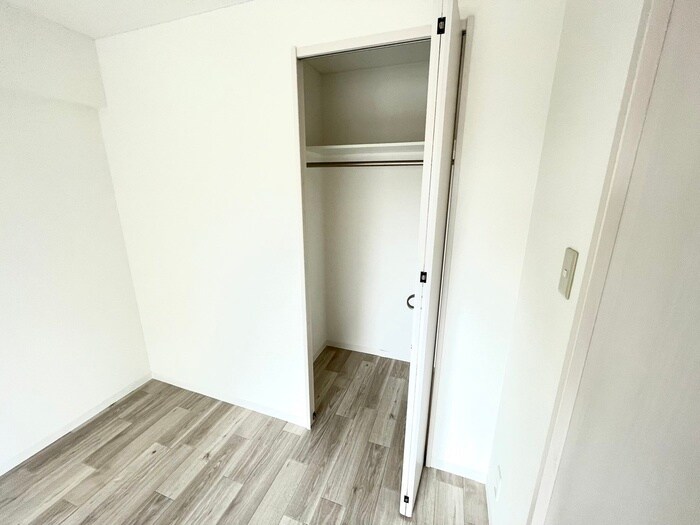 物件内観写真15　(収納)