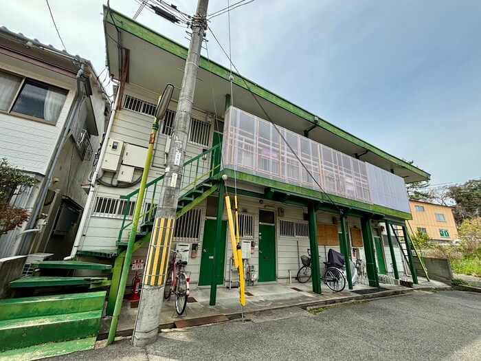 物件外観写真1　(外観写真)