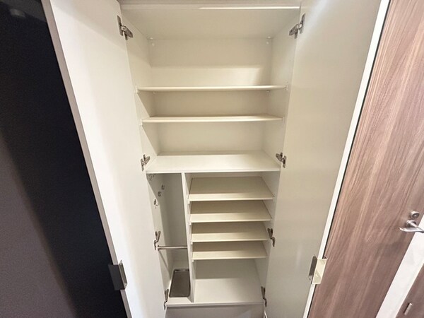 靴箱
