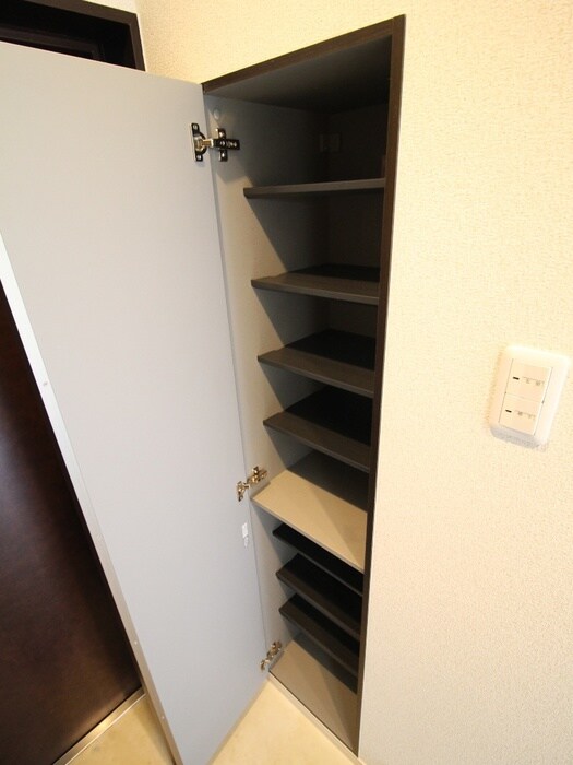 物件内観写真20　(靴箱)