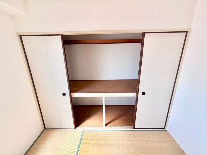 物件内観写真16　(収納)