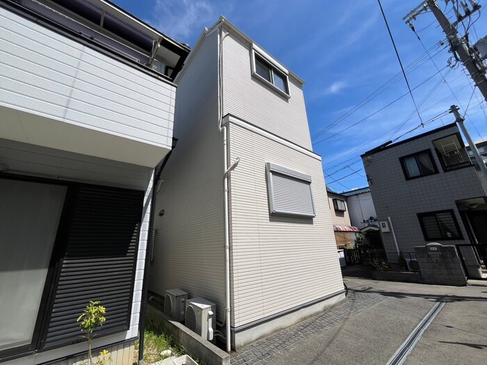 物件外観写真5　(外観写真)