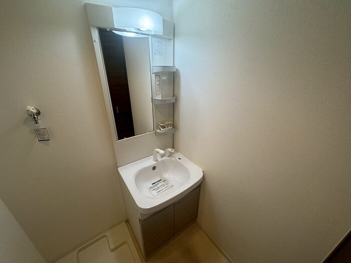 物件内観写真12　(洗面)