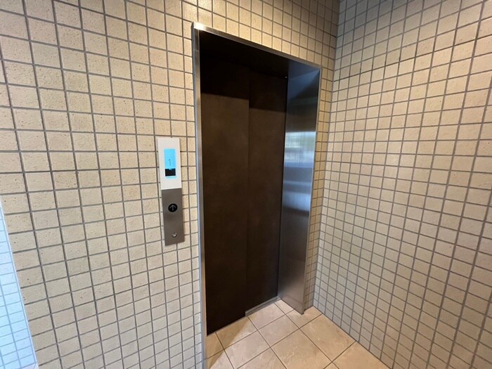 物件外観写真2　(建物設備)