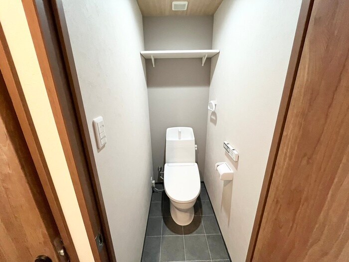 物件内観写真10　(トイレ)